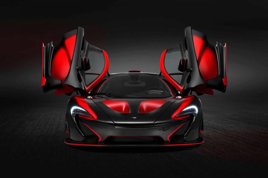  McLaren MSO P1 Black and Red 2015 года  (фото 2 из 4)